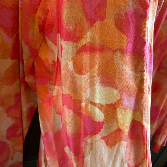 LOGO by Lori Goldstein - Picture 2 of 6